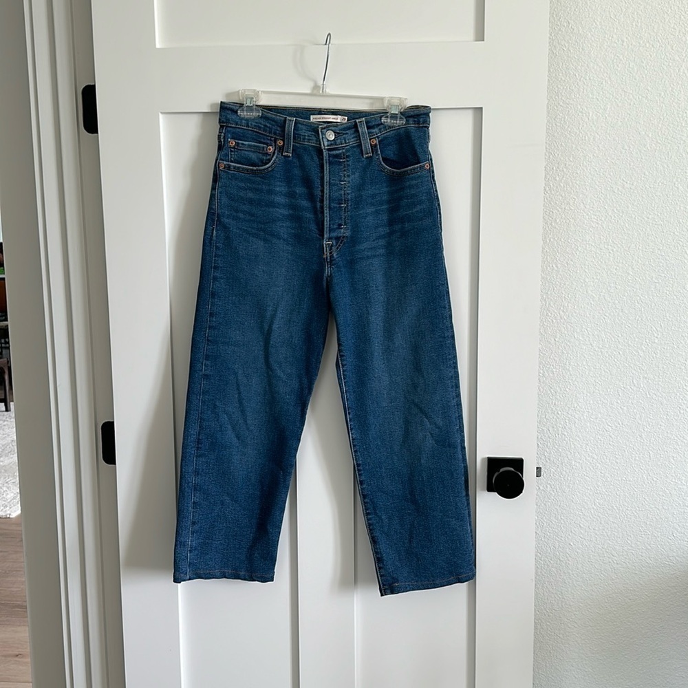Levi's Women's 29 Ribcage Straight Ankle Jeans Button Fly Medium Wash Denim